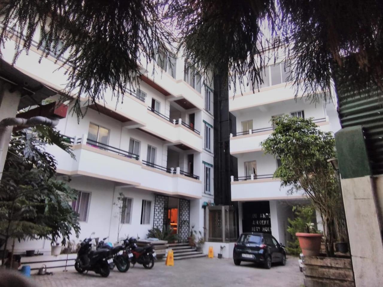 Blue Angel Guest House Shillong Eksteriør billede